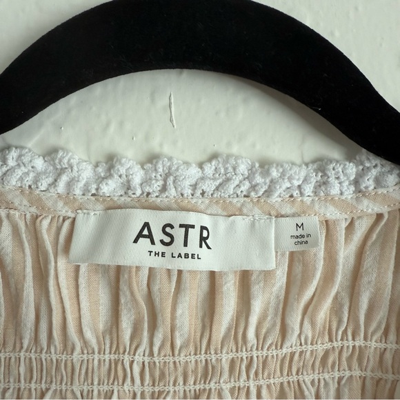 ASTR the Label Sleeveless Ruffle Top - Picture 6 of 8